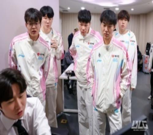 大乐透期号,专家推荐,火箭,ag百家乐集团,ag百家乐官方,ag百家乐登录