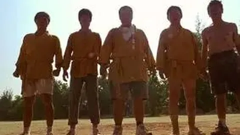 桑坦德能否逆境逆袭，挑战巴塞罗那火力全开的挑战战？